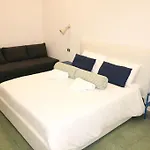 Appartamento Al Duomo Di Parma - Posto Auto Privato Prenotabile